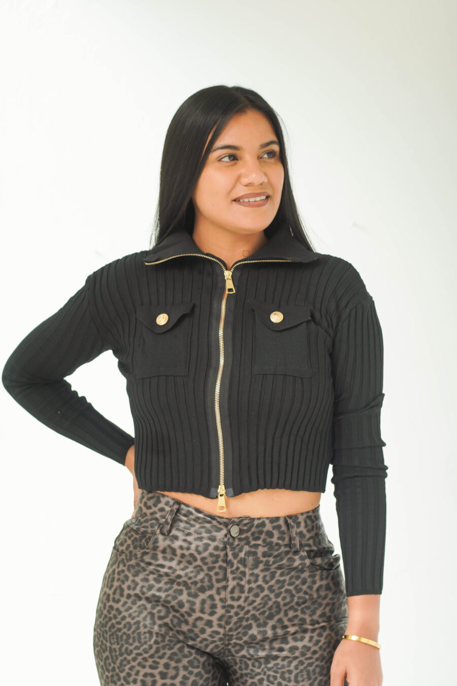 Elegante blusa tipo suera en acrilico 314671
