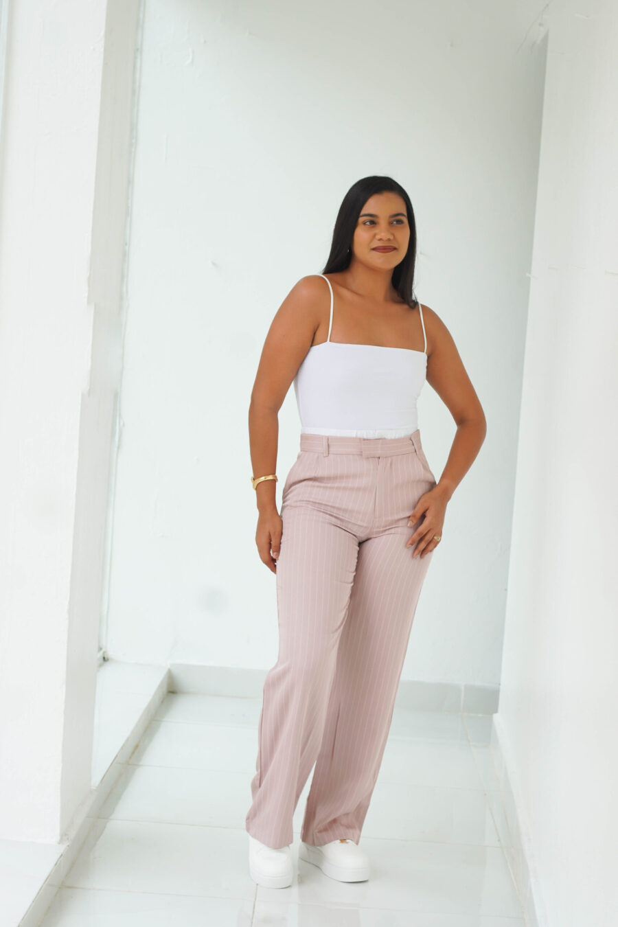 Pantalón de vestir con un toque moderno - Imagen 4