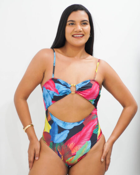 Traje baño multicolor con apertura el la parte frontal