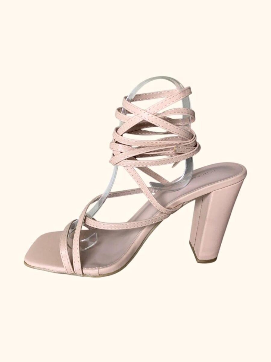 Zapatillas con tiras cruzadas y amarre en el tobillo - Imagen 5